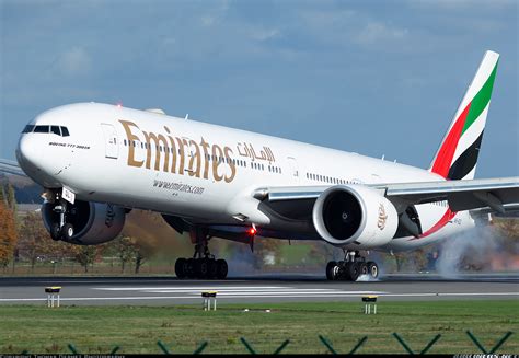 Emirates Boeing 777.
